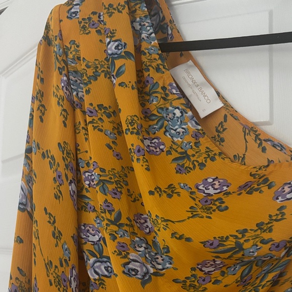 Bronx and Banco Asymmetrical Yellow Floral Dress - Picture 2 of 4